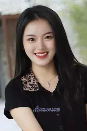 202560 - Xiaoqin Age: 21 - China