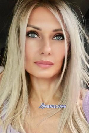 Ladies of Mariupol