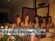 Philippine-Women-8534-1