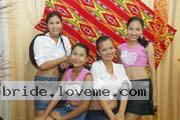 Philippines-women-3419