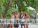 cartagena-women-boat-1104-11